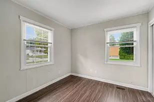 1205 Sunrise Dr, Loveland, OH 45140 - Photo 17