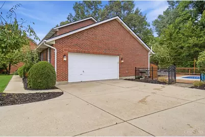 6940 Crown Pointe Drive, Liberty Township, OH 45011 - Photo 43