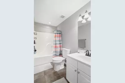 6940 Crown Pointe Drive, Liberty Township, OH 45011 - Photo 29