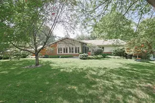 7673 Greenfarms Dr, Springfield Township, OH 45224 - Photo 1