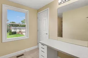 11258 Lodgeview Ct, Forest Park, OH 45240 - Photo 15
