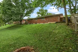 610 Skyview Dr, West Carrollton, OH 45449 - Photo 5