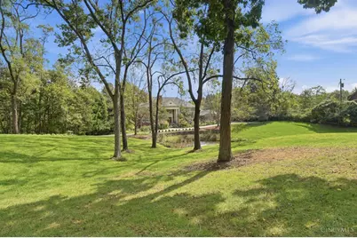 5500 Drake Road, Indian Hill, OH 45243 - Photo 15