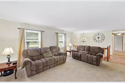 1086 Kimberly Lane, Miami Township, OH 45150 - Photo 7