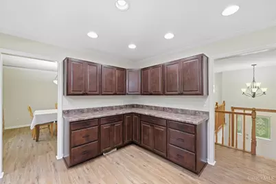 1086 Kimberly Lane, Miami Township, OH 45150 - Photo 17