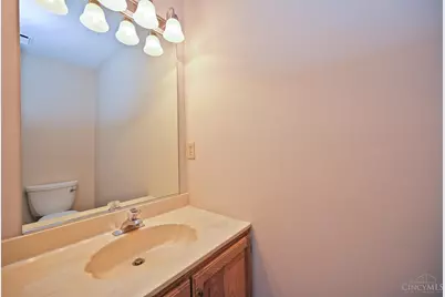 201 Centerbury Court, Cincinnati, OH 45246 - Photo 21