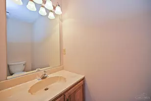 201 Centerbury Ct, Springdale, OH 45246 - Photo 21