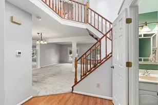 1635 Braintree Dr, Anderson Township, OH 45255 - Photo 5