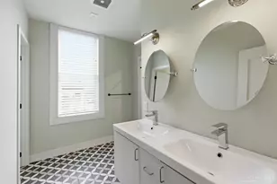 207 Kemp Alley, Cincinnati, OH 45202 - Photo 37
