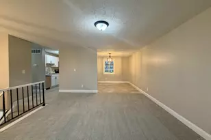 5153 Dresden Ct, Delhi Township, OH 45238 - Photo 17