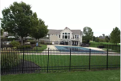 7609 Skyview Circle, Green Township, OH 45248 - Photo 19
