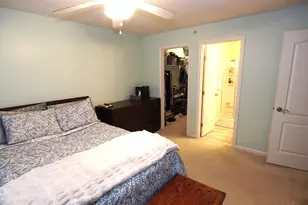 7609 Skyview Cir, Green Township, OH 45248 - Photo 11