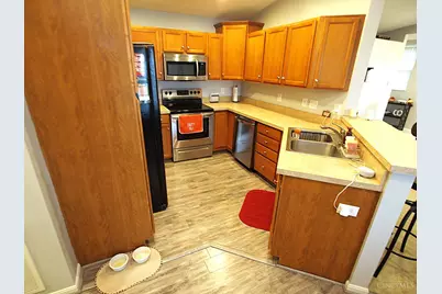 7609 Skyview Circle, Green Township, OH 45248 - Photo 5
