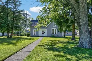 694 W Main St, Wilmington, OH 45177 - Photo 1