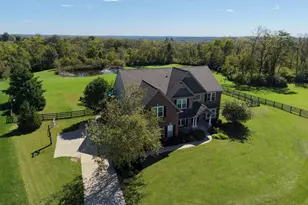 2356 Triple Creek Ct, Turtle Creek Township, OH 45036 - Photo 3