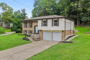 2618 Hunt Rd, Reading, OH 45236 - Photo 3