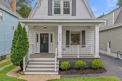 3722 Drake Avenue, Cincinnati, OH 45209 - Photo 1