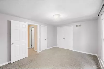 1042 Stratford Court, Loveland, OH 45140 - Photo 23