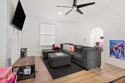 1120 Carson Avenue, Cincinnati, OH 45205 - Photo 3