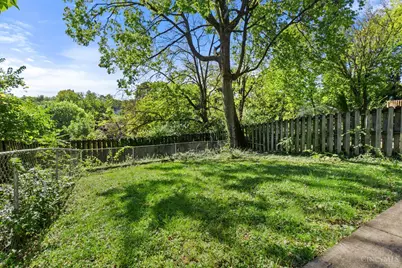 1120 Carson Avenue, Cincinnati, OH 45205 - Photo 23