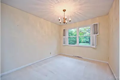 8397 Holiday Hills Drive, Anderson Township, OH 45255 - Photo 11
