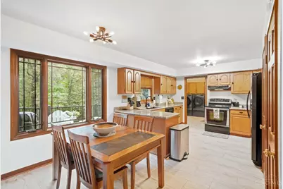 10033 Cliffwood Court, West Chester, OH 45241 - Photo 11