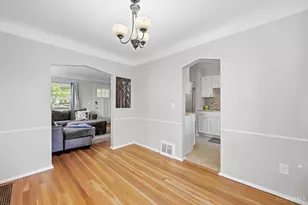 973 Edgetree Ln, Cincinnati, OH 45238 - Photo 9