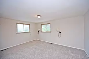 9218 McKinney Rd, Montgomery, OH 45140 - Photo 19
