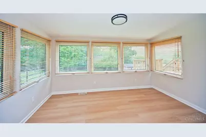 9218 McKinney Road, Montgomery, OH 45140 - Photo 17