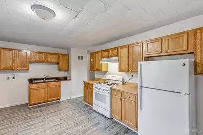 3252 Ainsworth Drive, Colerain Township, OH 45251 - Photo 7