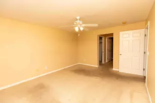 6999 Summit Lake Dr, Green Township, OH 45247 - Photo 15