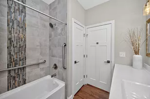 1691 Bluffton Terrace Dr, Hamilton Township, OH 45039 - Photo 39