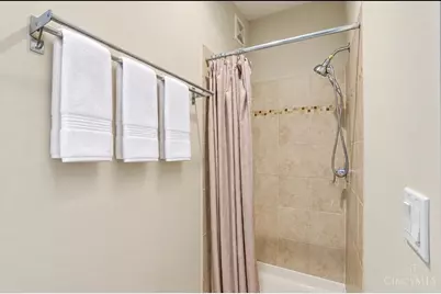 2331 Donnington Lane, Anderson Township, OH 45244 - Photo 29