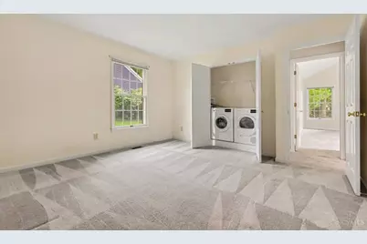 6555 Gwendolyn Drive, Anderson Township, OH 45230 - Photo 21