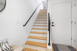 24 Mercer St, Cincinnati, OH 45202 - Photo 13
