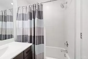 24 Mercer St, Cincinnati, OH 45202 - Photo 47