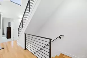 24 Mercer St, Cincinnati, OH 45202 - Photo 33