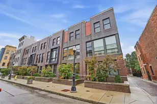 24 Mercer St, Cincinnati, OH 45202 - Photo 5
