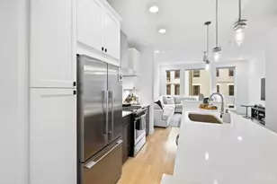 24 Mercer St, Cincinnati, OH 45202 - Photo 21