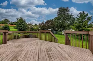 333 Timber Hill Dr, Hamilton, OH 45013 - Photo 23