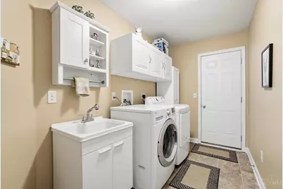 3112 Renaissance Boulevard, Middletown, OH 45005 - Photo 11