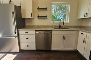 6925 Pin Oak Dr, Cincinnati, OH 45239 - Photo 11