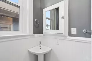 227 Forest Ave, Cincinnati, OH 45229 - Photo 51
