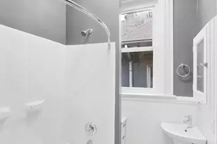 227 Forest Ave, Cincinnati, OH 45229 - Photo 49