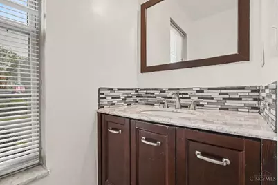 7 St James Court, Fairfield, OH 45014 - Photo 7