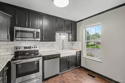 7 St James Court, Fairfield, OH 45014 - Photo 5