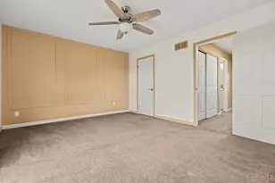 7 St James Ct, Fairfield, OH 45014 - Photo 9