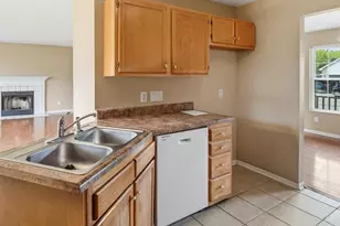 185 Stewart Way, Monroe, OH 45050 - Photo 9