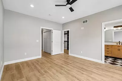 3906 Edwards Road #C, Cincinnati, OH 45209 - Photo 27