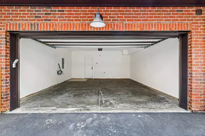 3906 Edwards Road #C, Cincinnati, OH 45209 - Photo 41